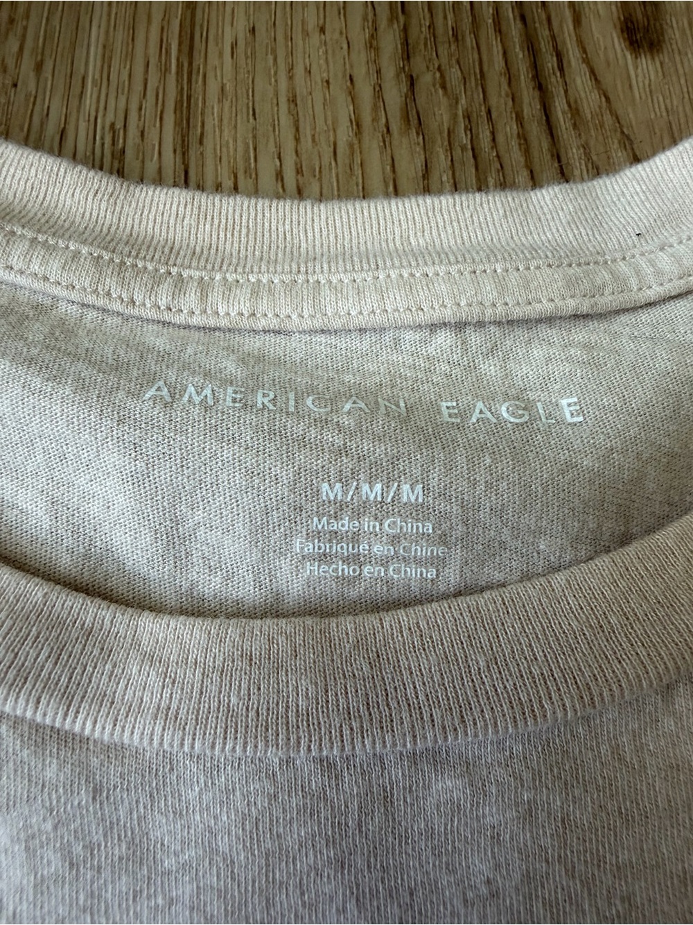 American Eagle Cream Crewneck Tee - Picture 3 of 5